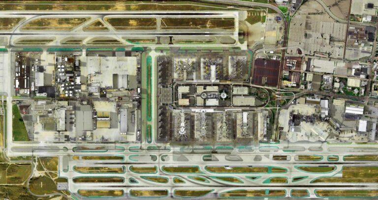 klax_tower2011